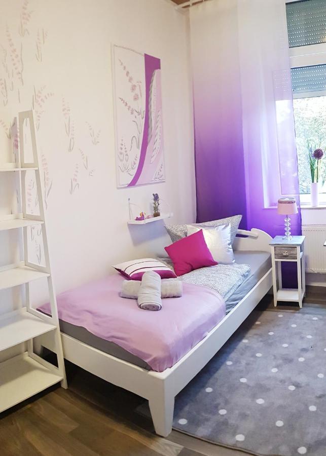 Elena Flat Lavendel Duisburg Zentrum Екстер'єр фото