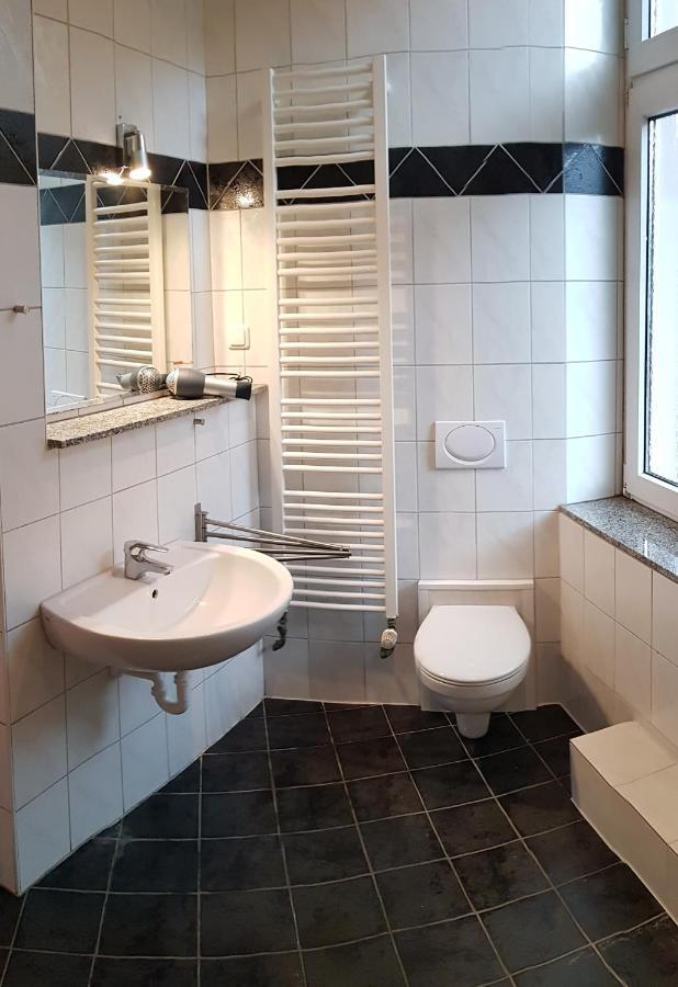 Elena Flat Lavendel Duisburg Zentrum Екстер'єр фото
